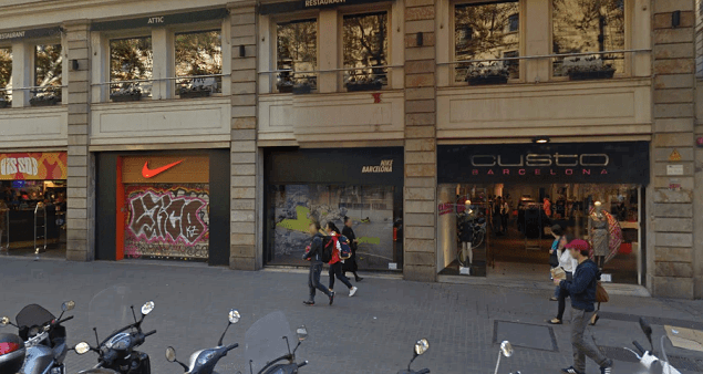 Nike ‘absorbe’ a Custo en La Rambla para abrir una ‘macrotienda’ en el corazón turístico de Barcelona